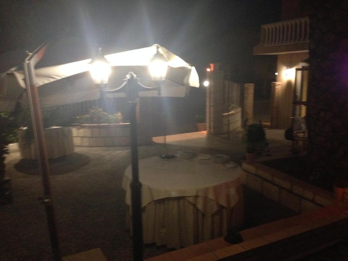 Hotel La Pineta Joppolo Luaran gambar