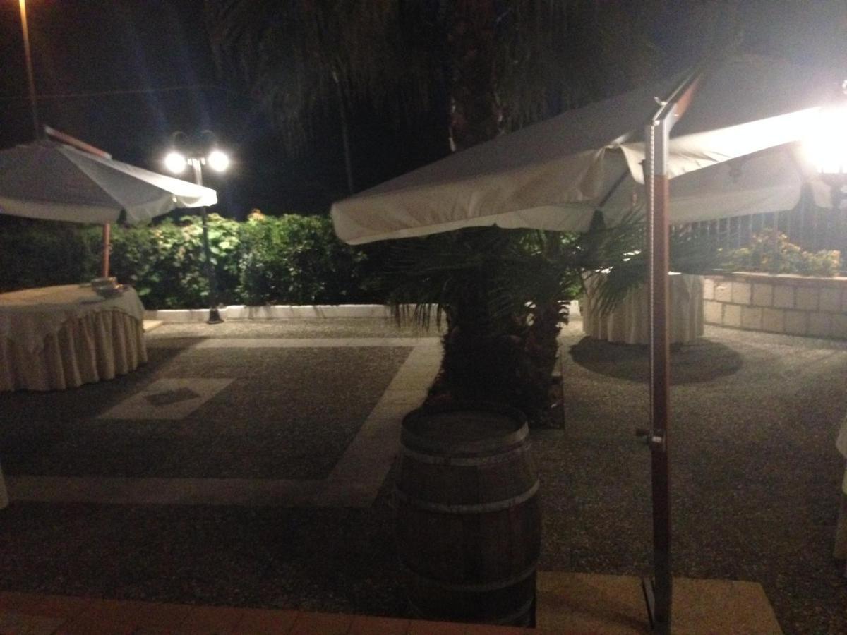 Hotel La Pineta Joppolo Luaran gambar