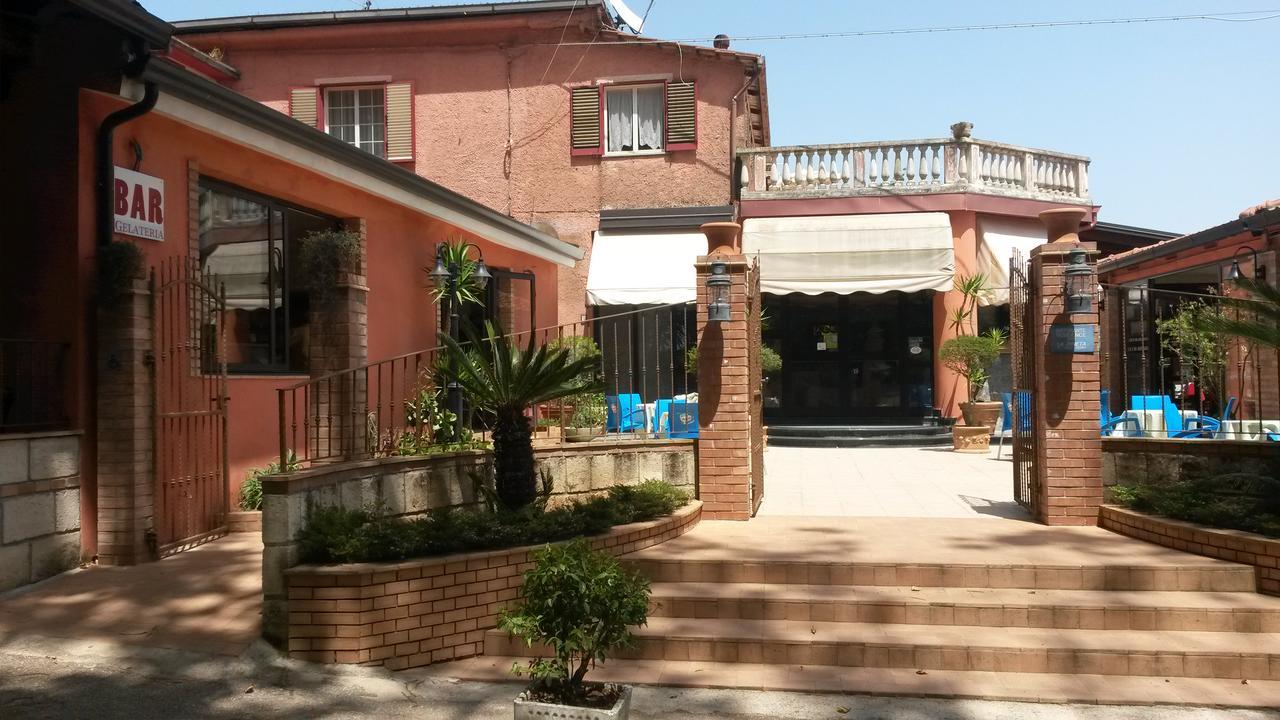 Hotel La Pineta Joppolo Luaran gambar