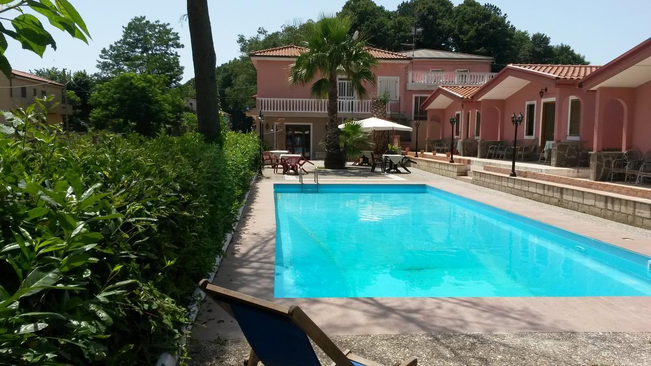 Hotel La Pineta Joppolo Luaran gambar