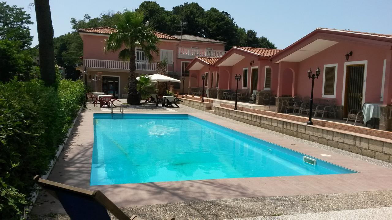 Hotel La Pineta Joppolo Luaran gambar